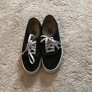 black low top vans